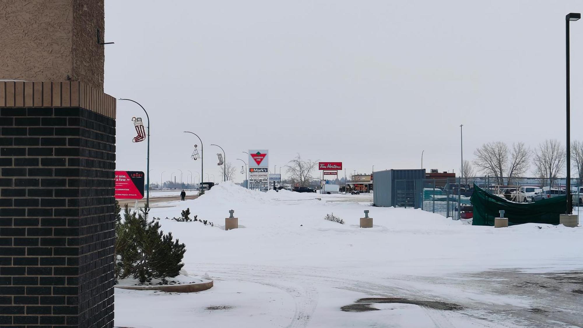 Coast Weyburn Hotel Exterior foto